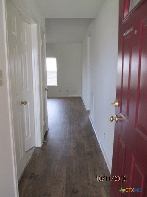 108 Gemini Ct - Photo 2 of 13