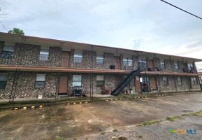 featured image of 102 E Avenue A #7