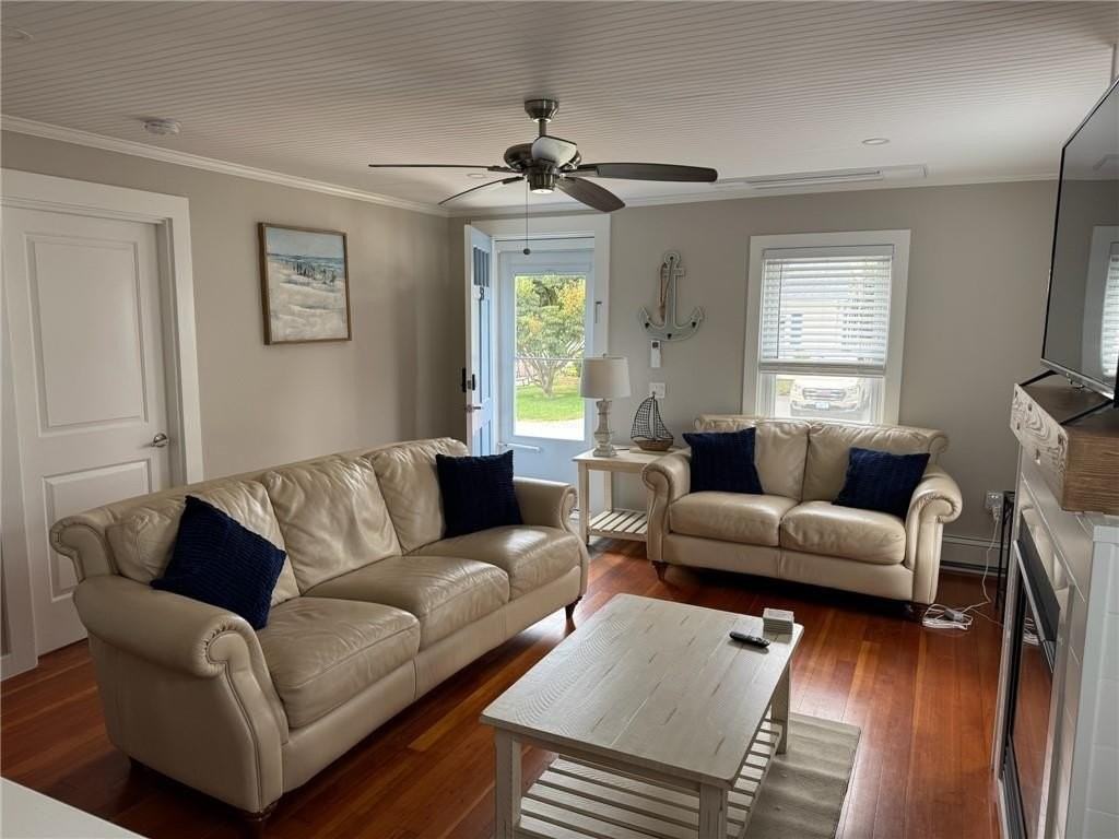 53 Center Ave - Photo 4 of 31