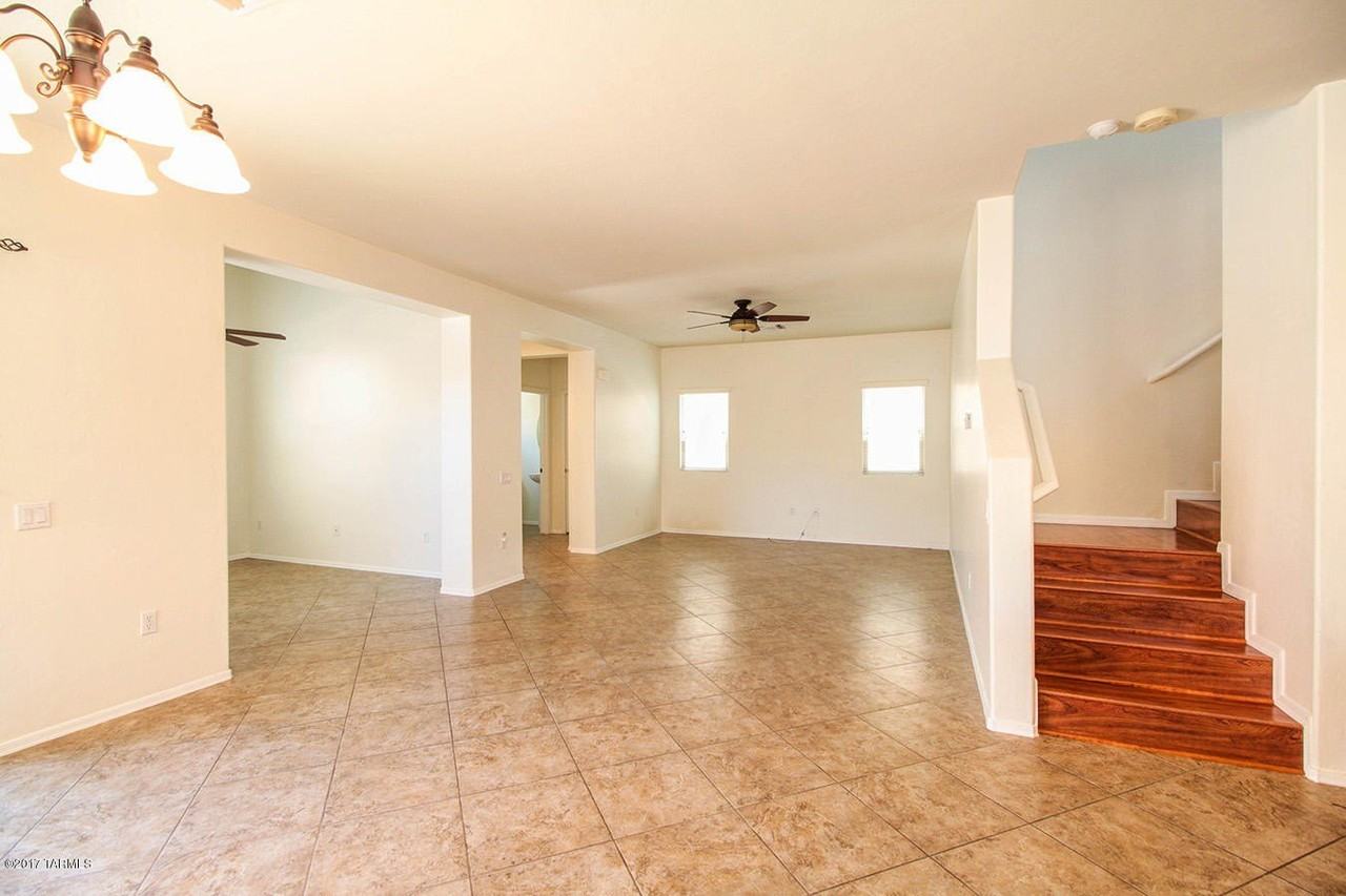 10539 E Forest Falls Ct - Photo 3 of 10