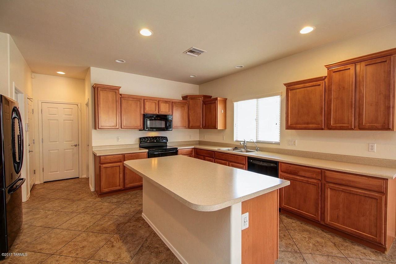 10539 E Forest Falls Ct - Photo 6 of 10