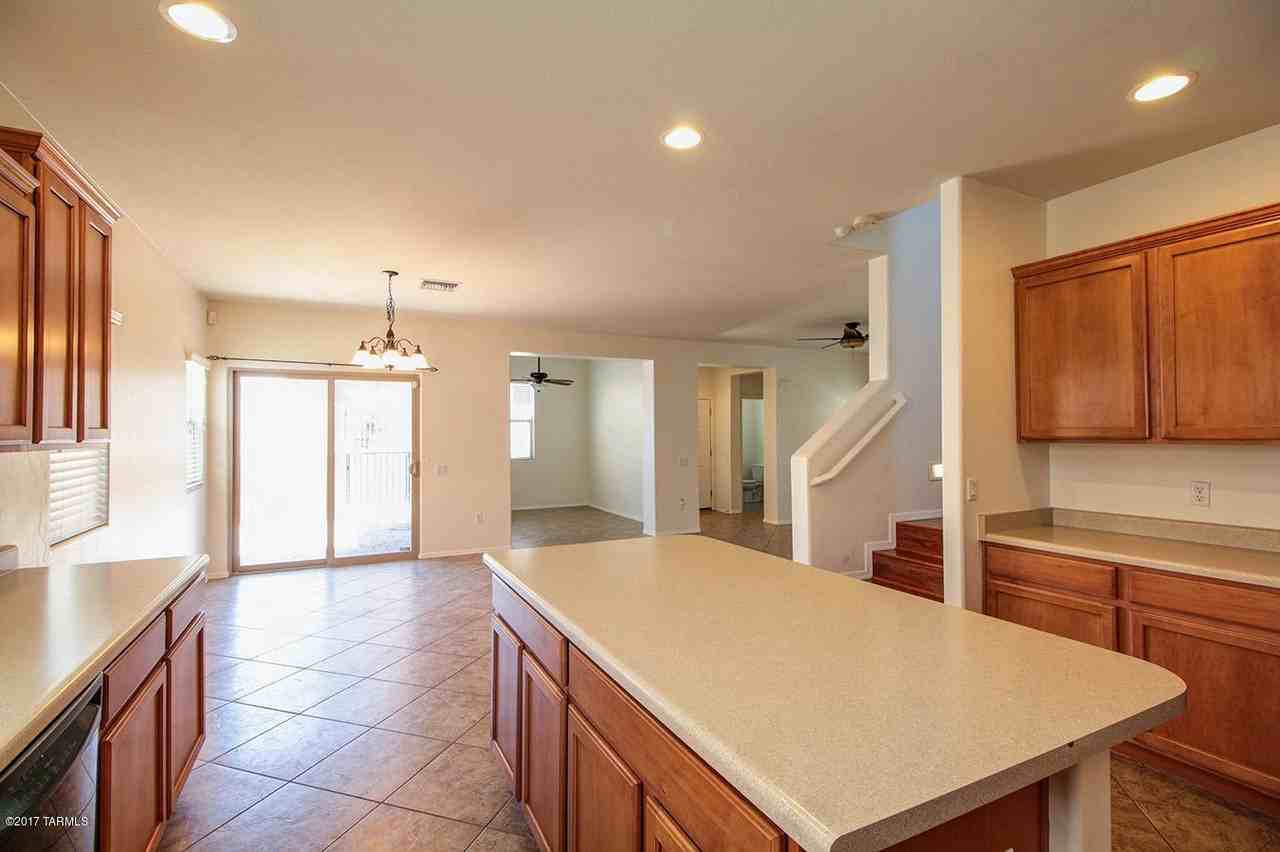 10539 E Forest Falls Ct - Photo 7 of 10