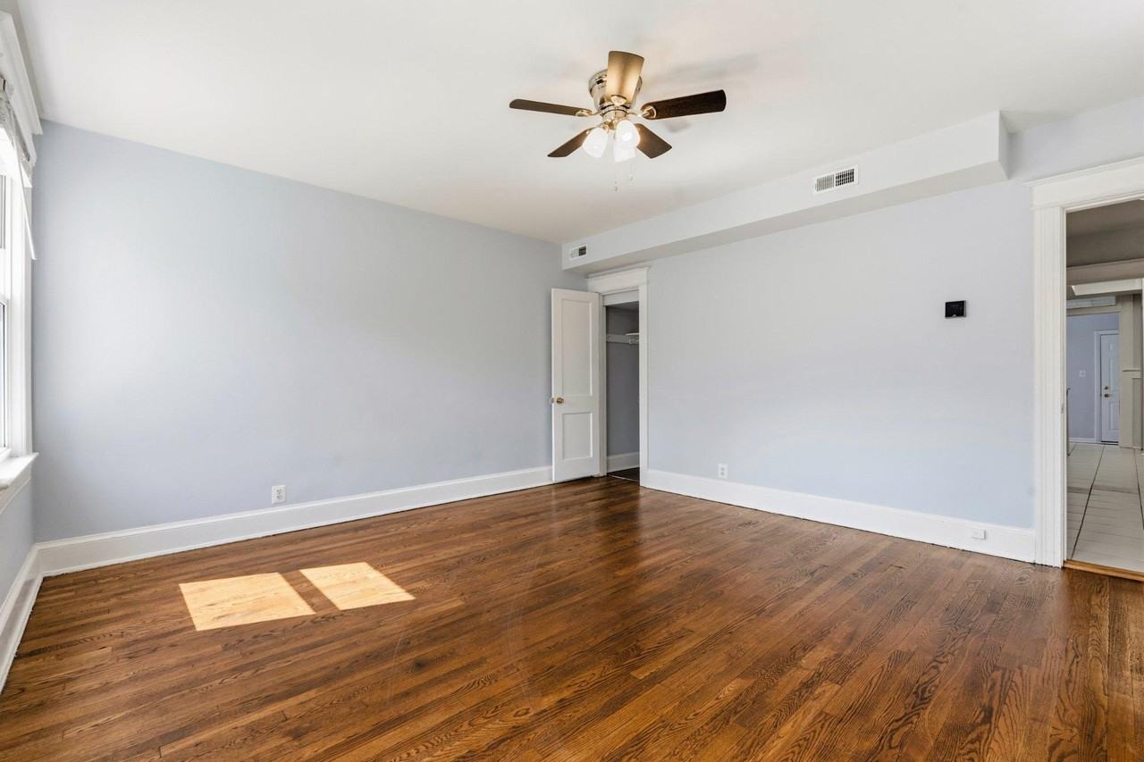 5324 4th St Nw #1 - Photo 4 of 17
