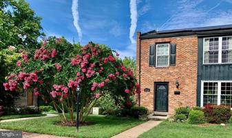 featured image of 516 Meadow Hall Dr #D516