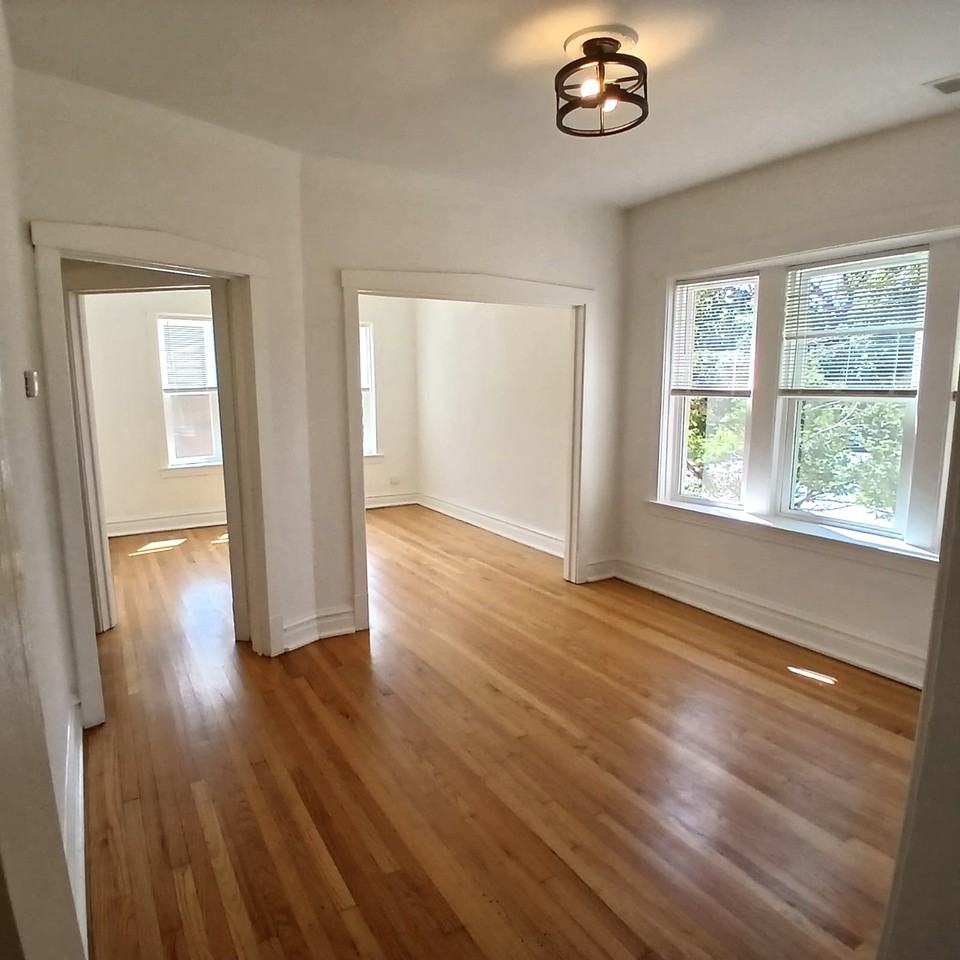 4652 W Palmer - 1 #4652-1 - Photo 3 of 14