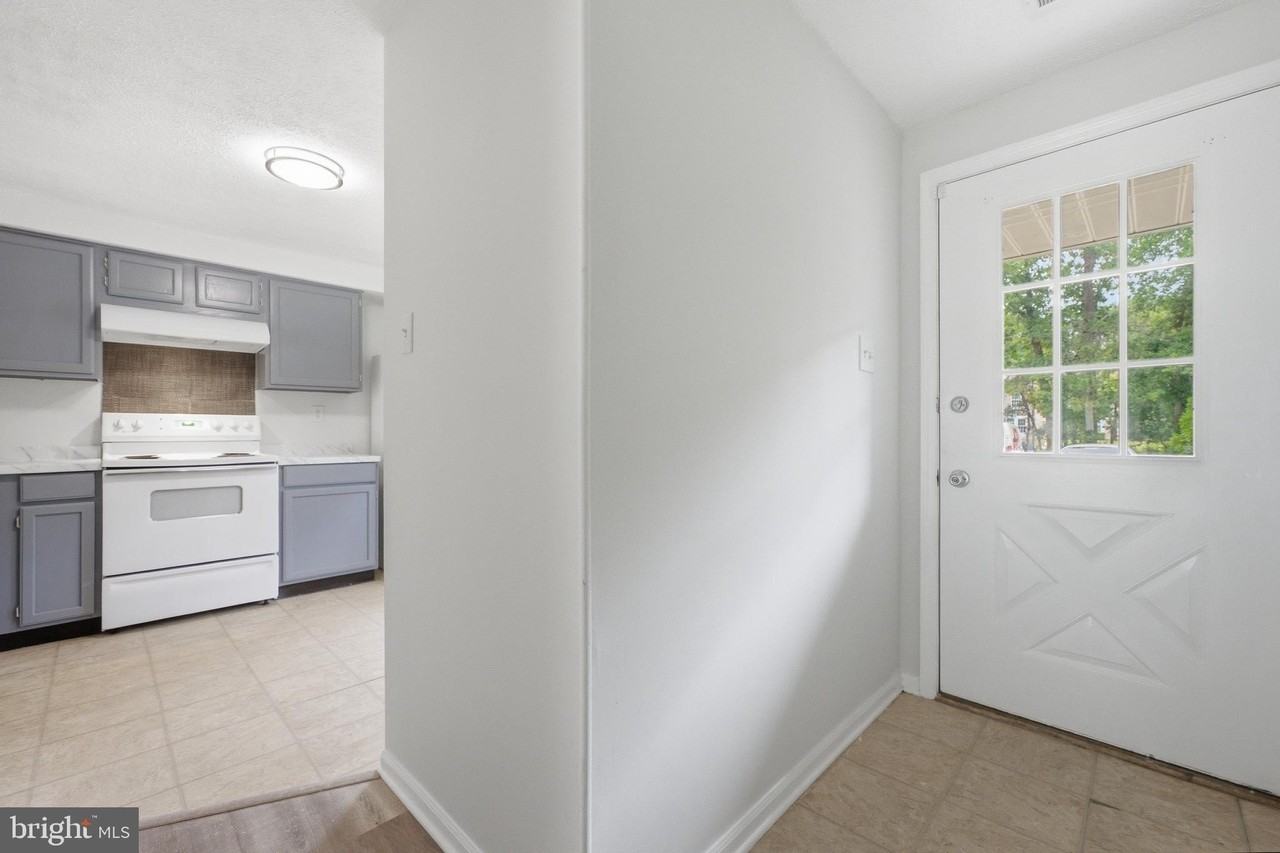 217 Vista Ct - Photo 5 of 19