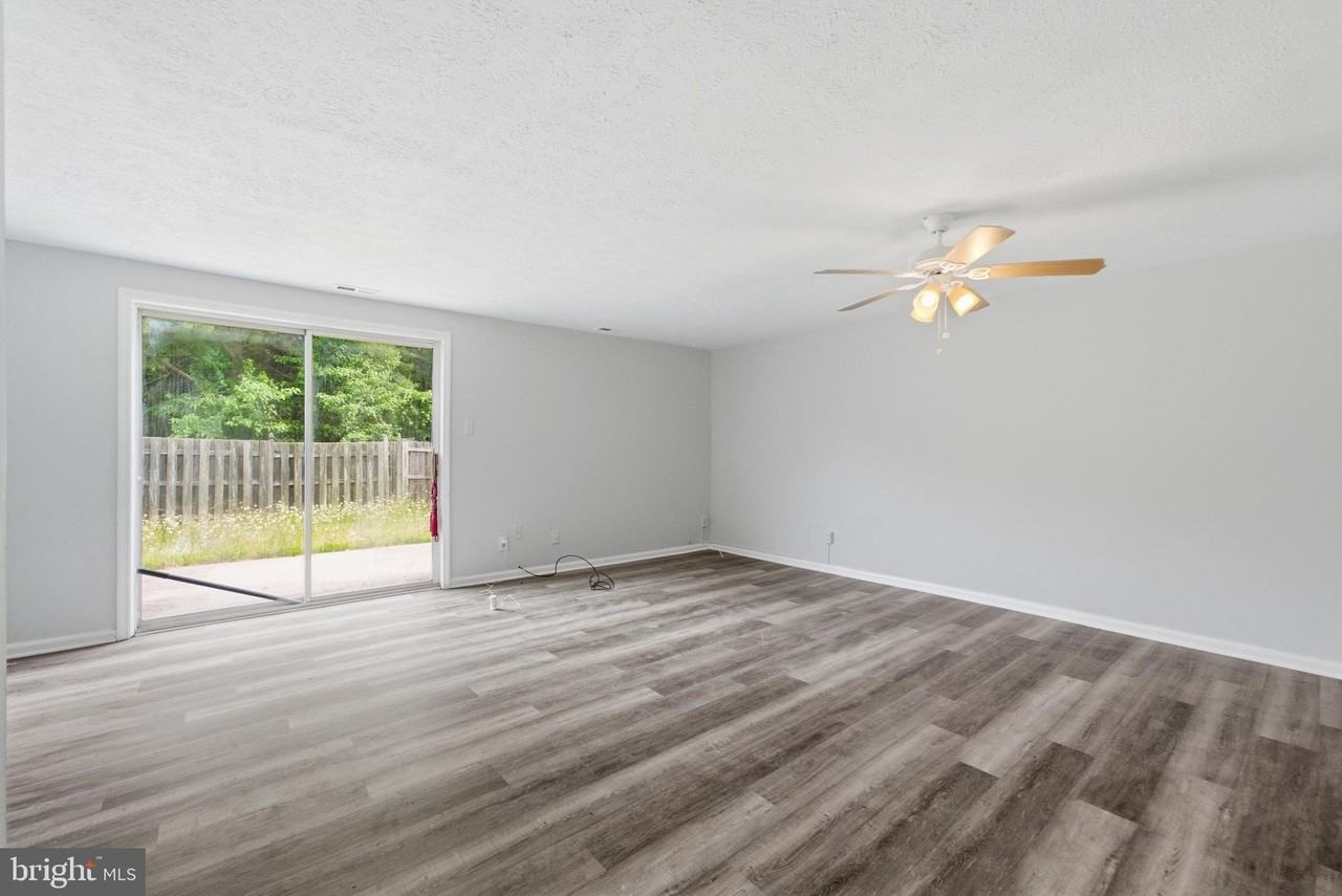 217 Vista Ct - Photo 7 of 19