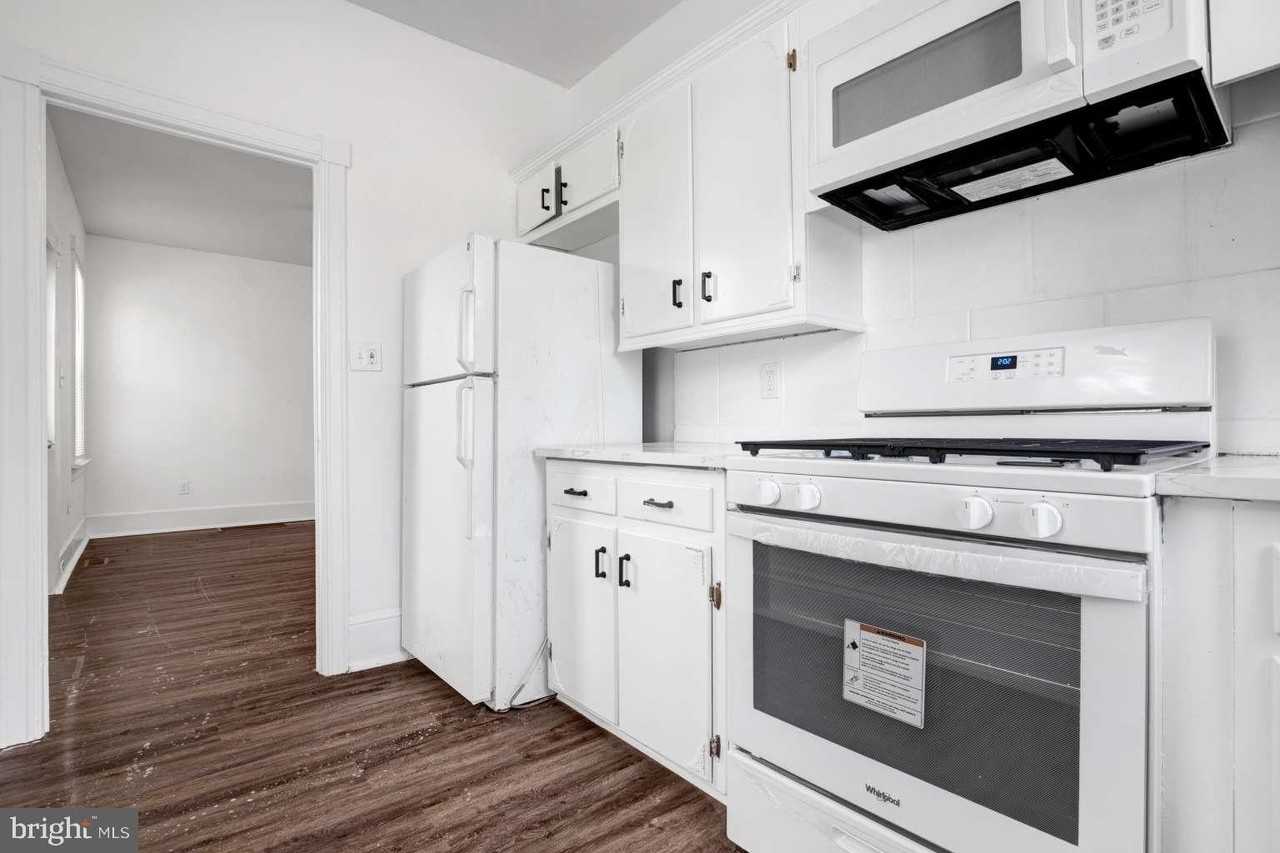 38 Brenwal Ave - Photo 6 of 6