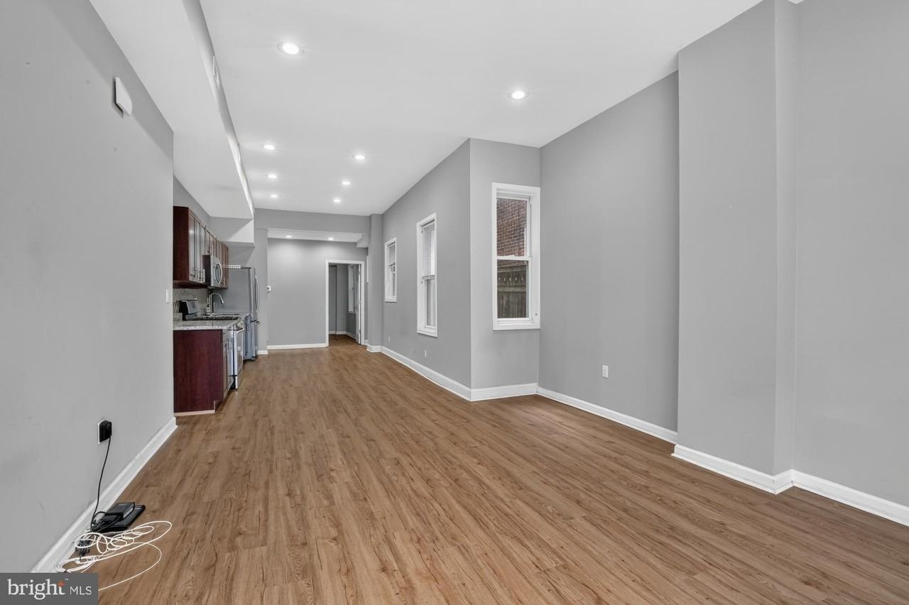 1209 E Susquehanna Ave #1 - Photo 2 of 20