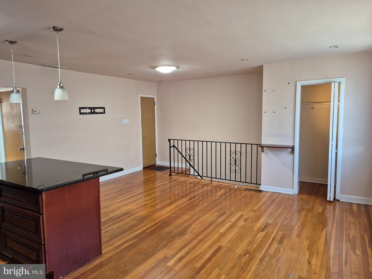 7254 Mansfield Ave #2ndFL - Photo 7 of 25