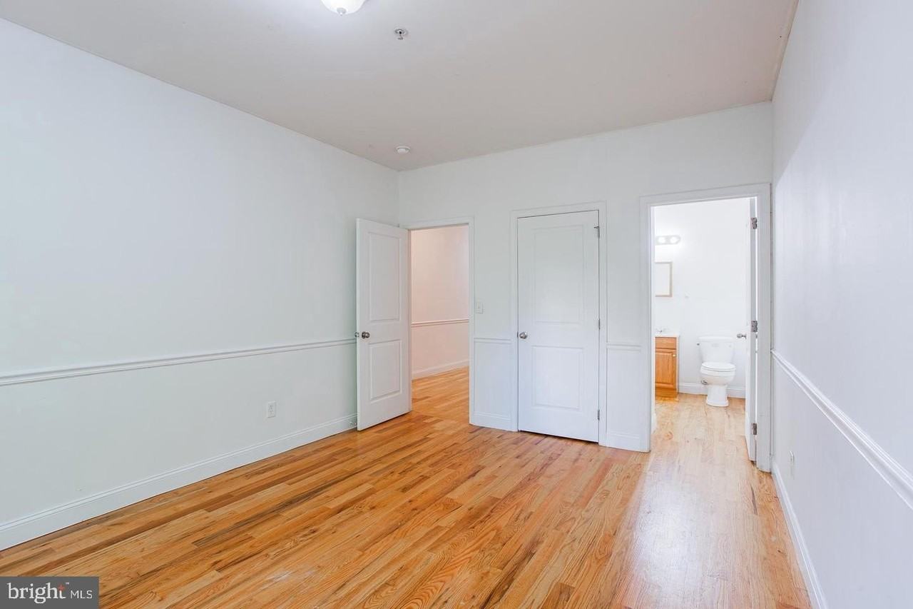 1950 N 18th St #1 - Photo 5 of 11