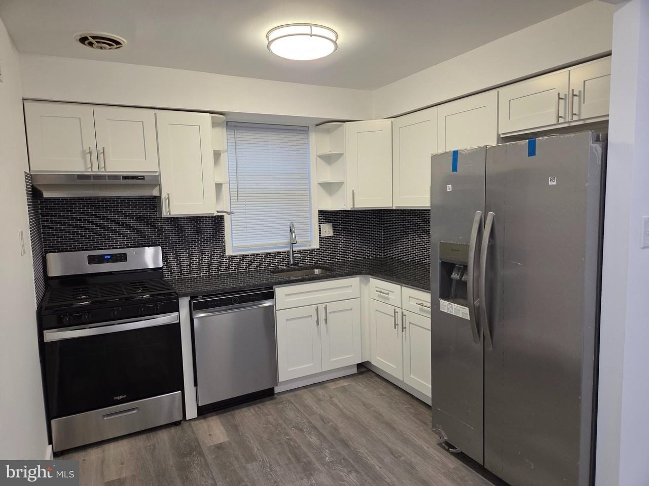 8947 Alton St #2ndFL - Photo 3 of 16