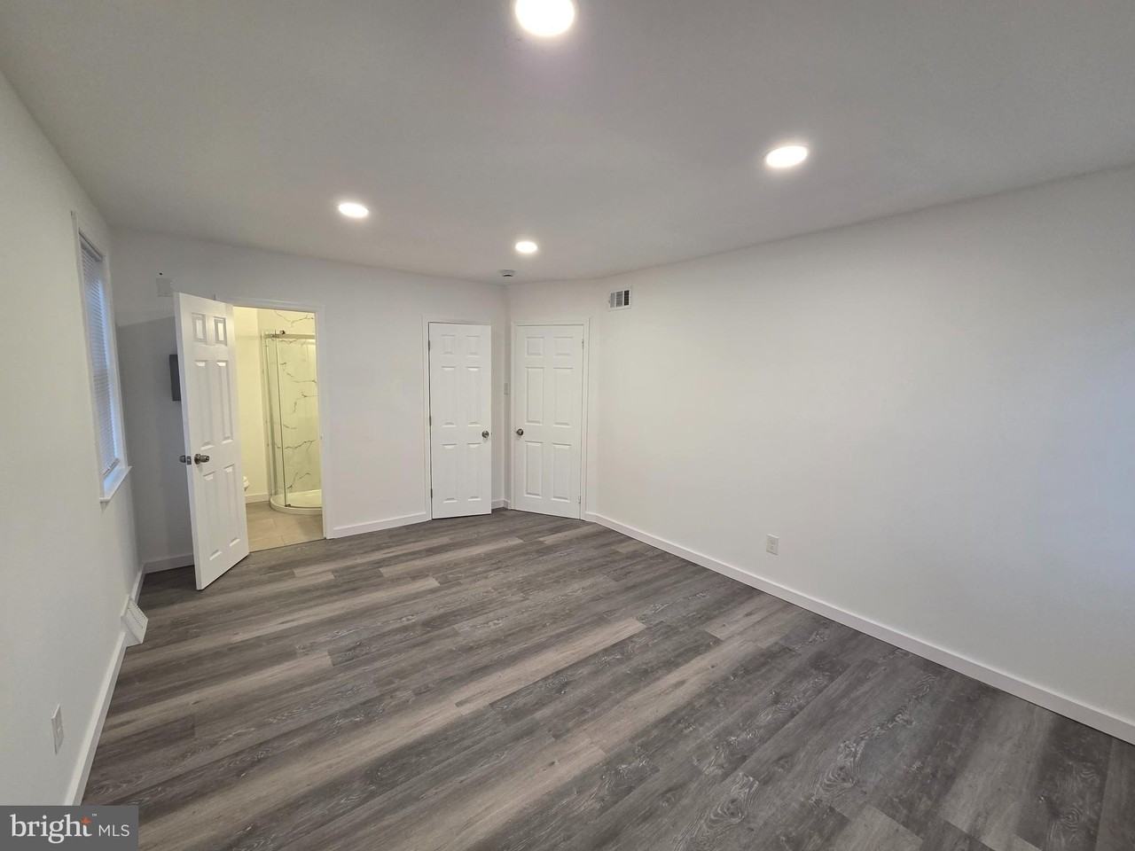 8947 Alton St #2ndFL - Photo 7 of 16