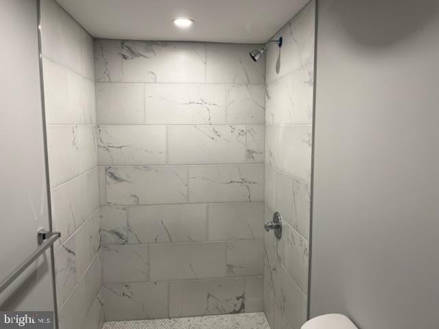 6632 N Broad St - Photo 7 of 8