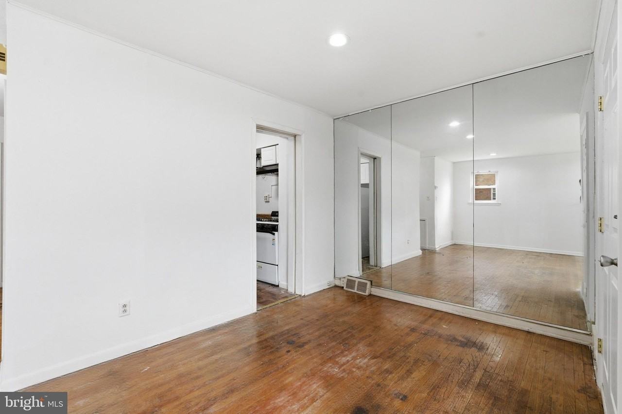3953 Lankenau Ave #B - Photo 5 of 13