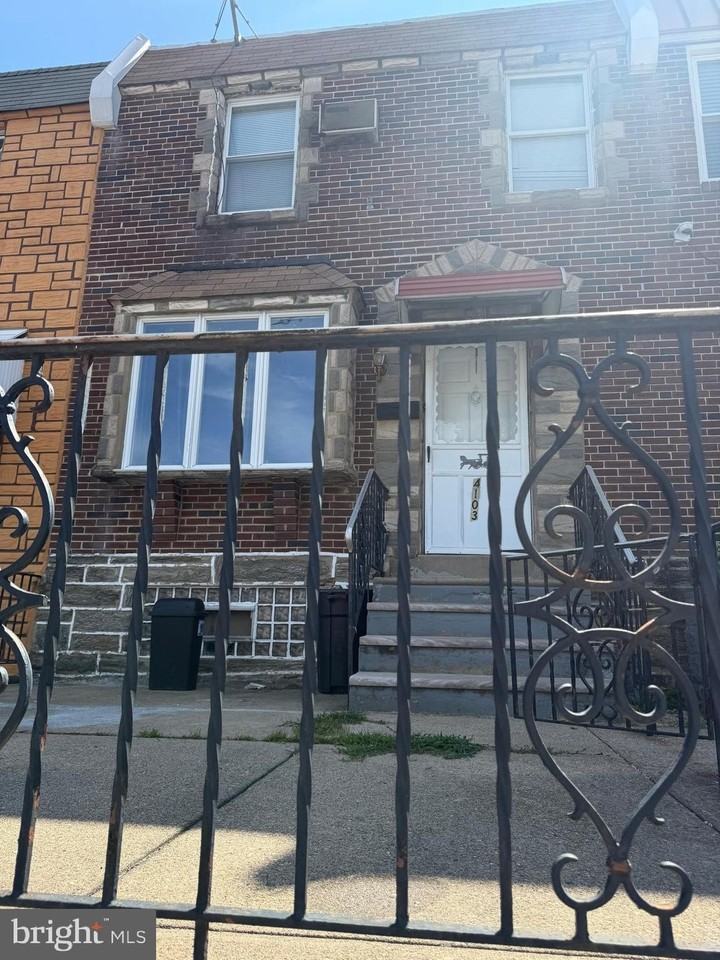 4103 I St - Photo 2 of 16