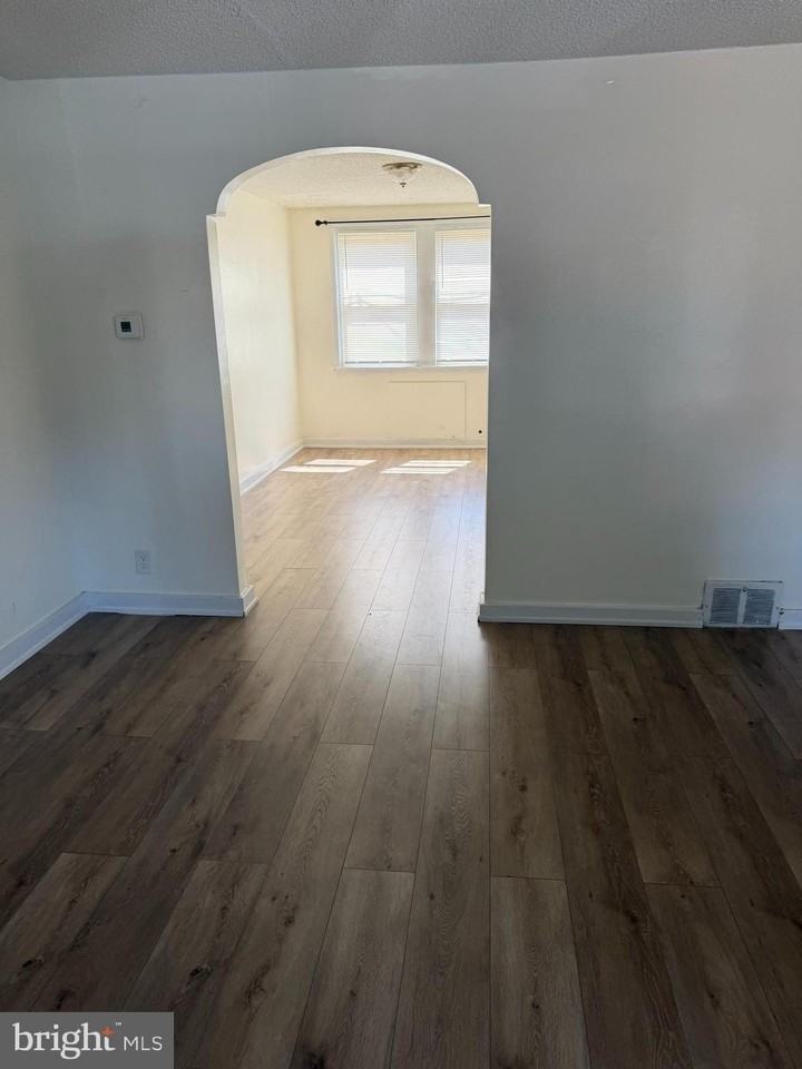 4103 I St - Photo 6 of 16