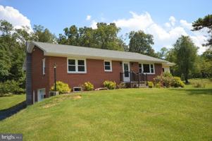 featured image of 5069 Middle Rd