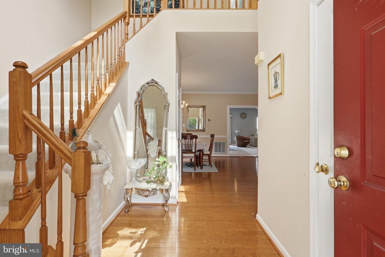 3738 Freehill Ln - Photo 6 of 50