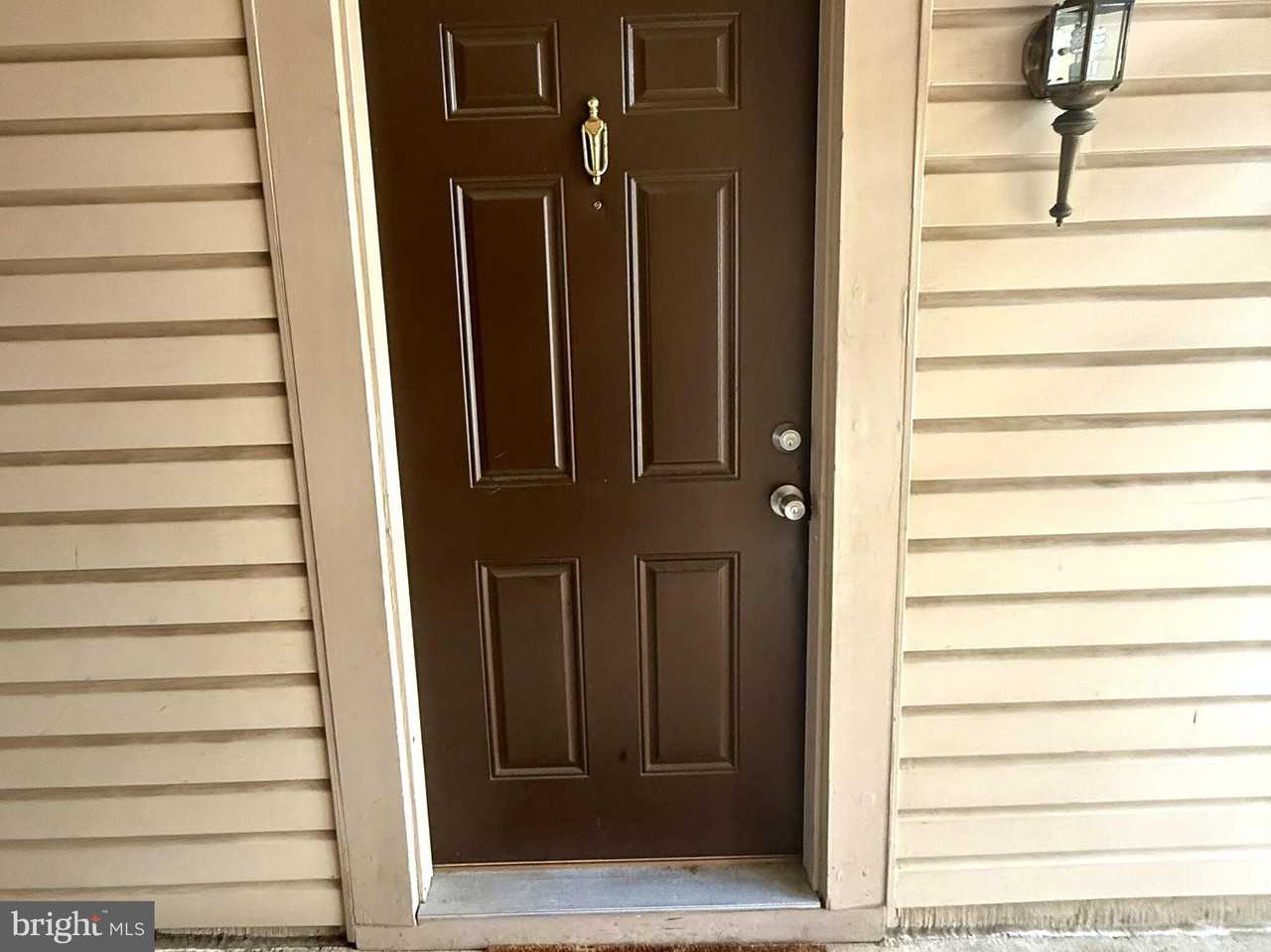 6955 Mary Caroline Cir #C - Photo 3 of 25