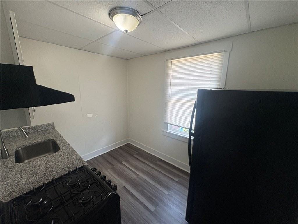 421 Ohio Ave #7 - Photo 4 of 10
