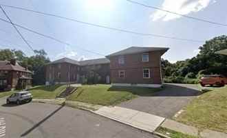 featured image of 421 Ohio Ave #14