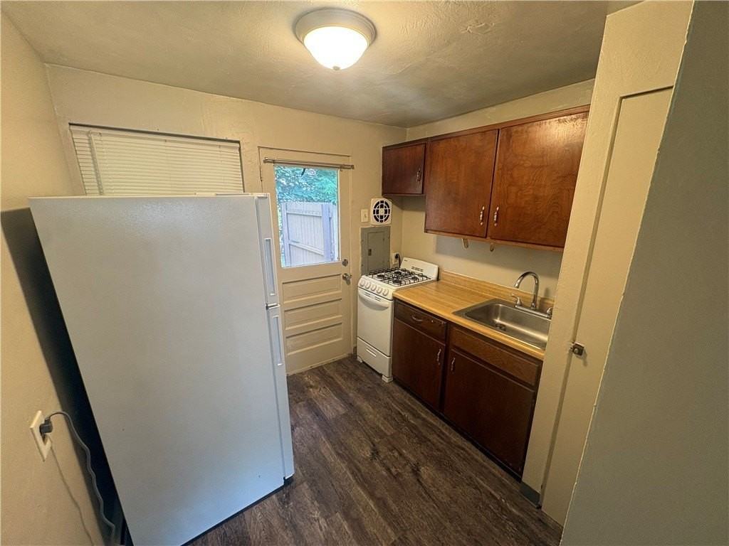 1 Pennridge Ct #12A - Photo 5 of 9