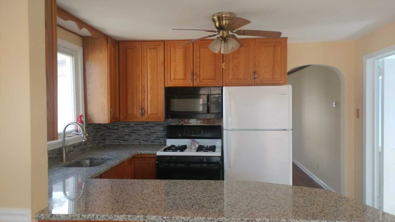 17 Willow Street - Photo 6 of 21