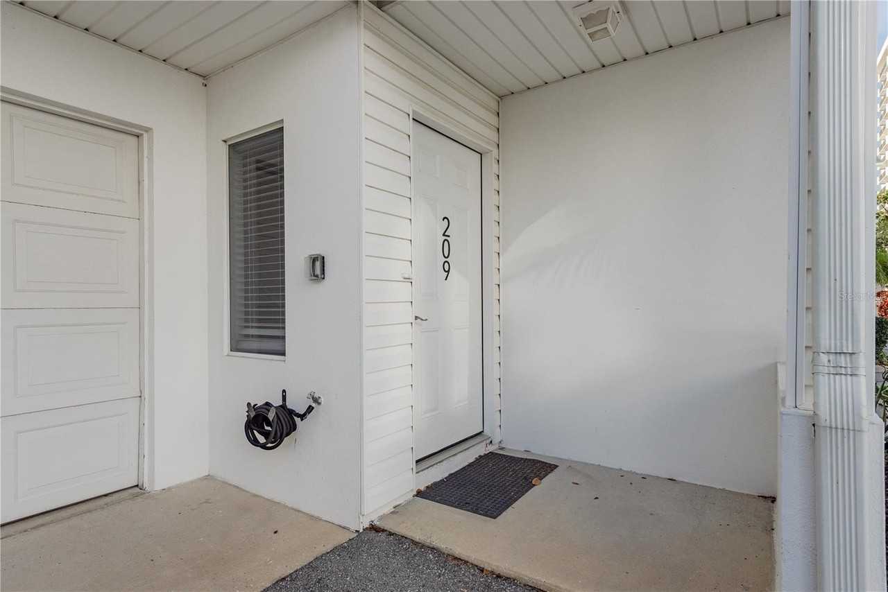 320 Island Way #209 - Photo 6 of 50