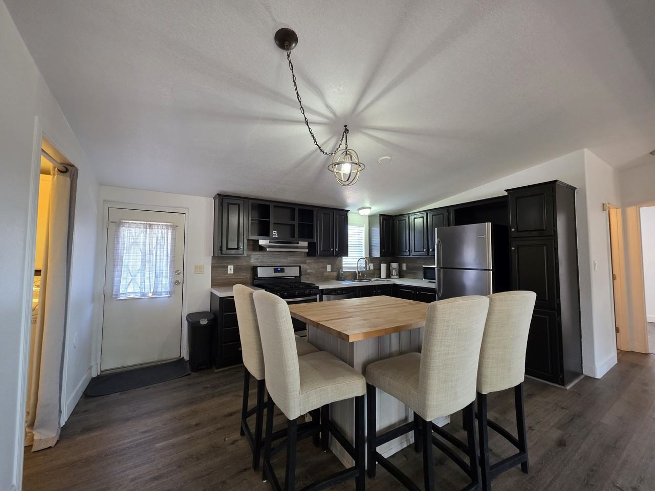 8082 Well Rd #1 - Photo 3 of 21
