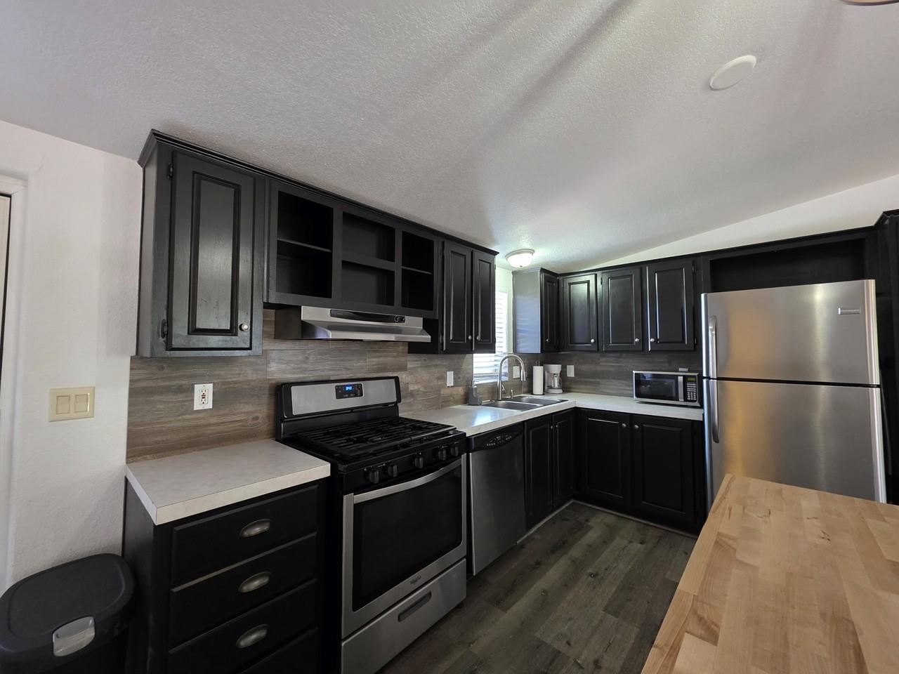 8082 Well Rd #1 - Photo 5 of 21