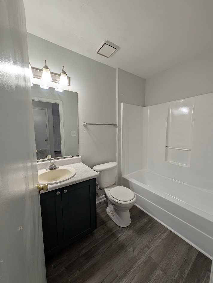 2348 Horne AvenueApt 6 #6 - Photo 4 of 9