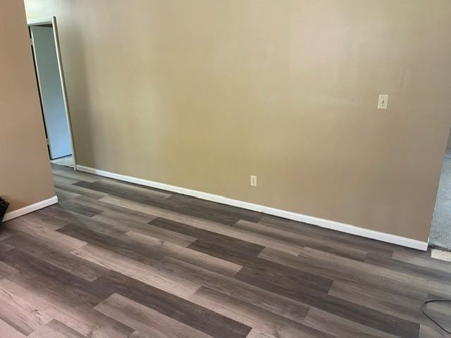 2451 S Meadowbrook Ave #1 - Photo 4 of 31