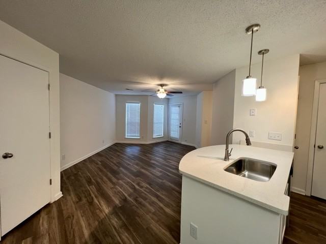 20 Hamiltons Harbor Dr #20-838 - Photo 3 of 8