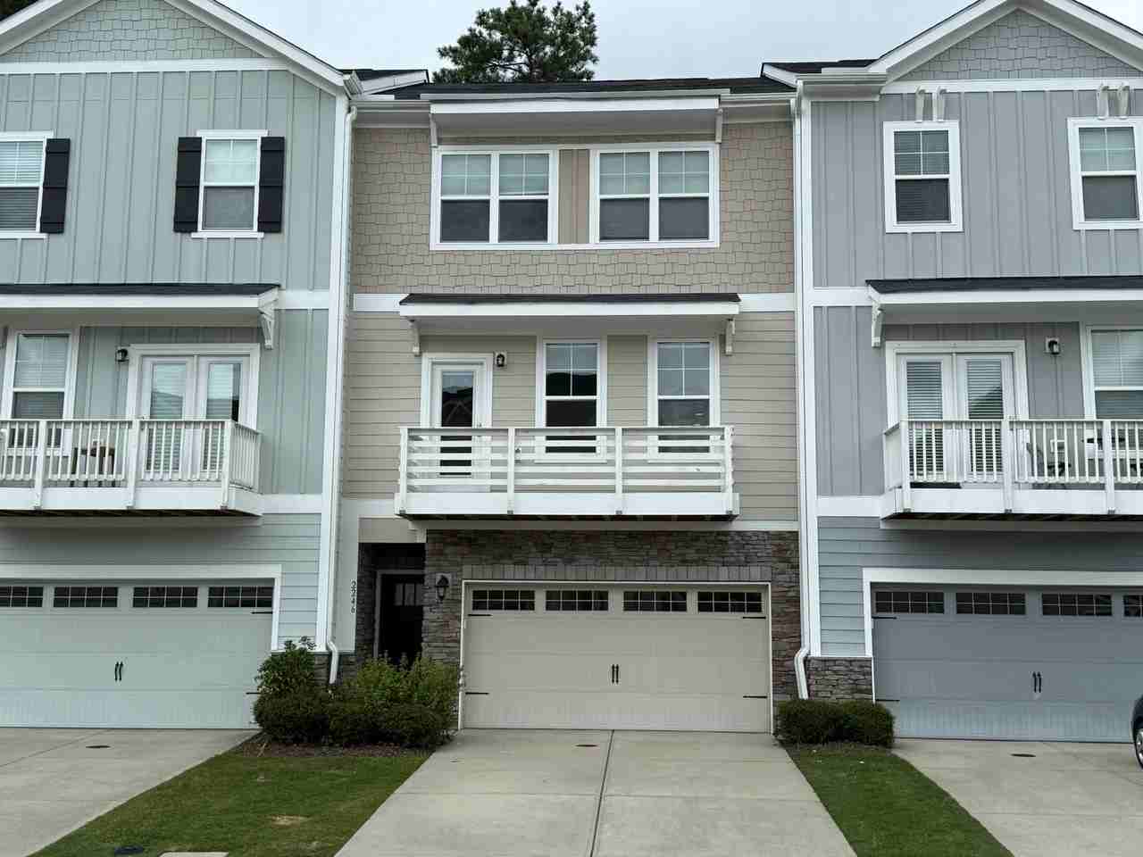 2246 Red Knot Ln #1 - Photo 3 of 50