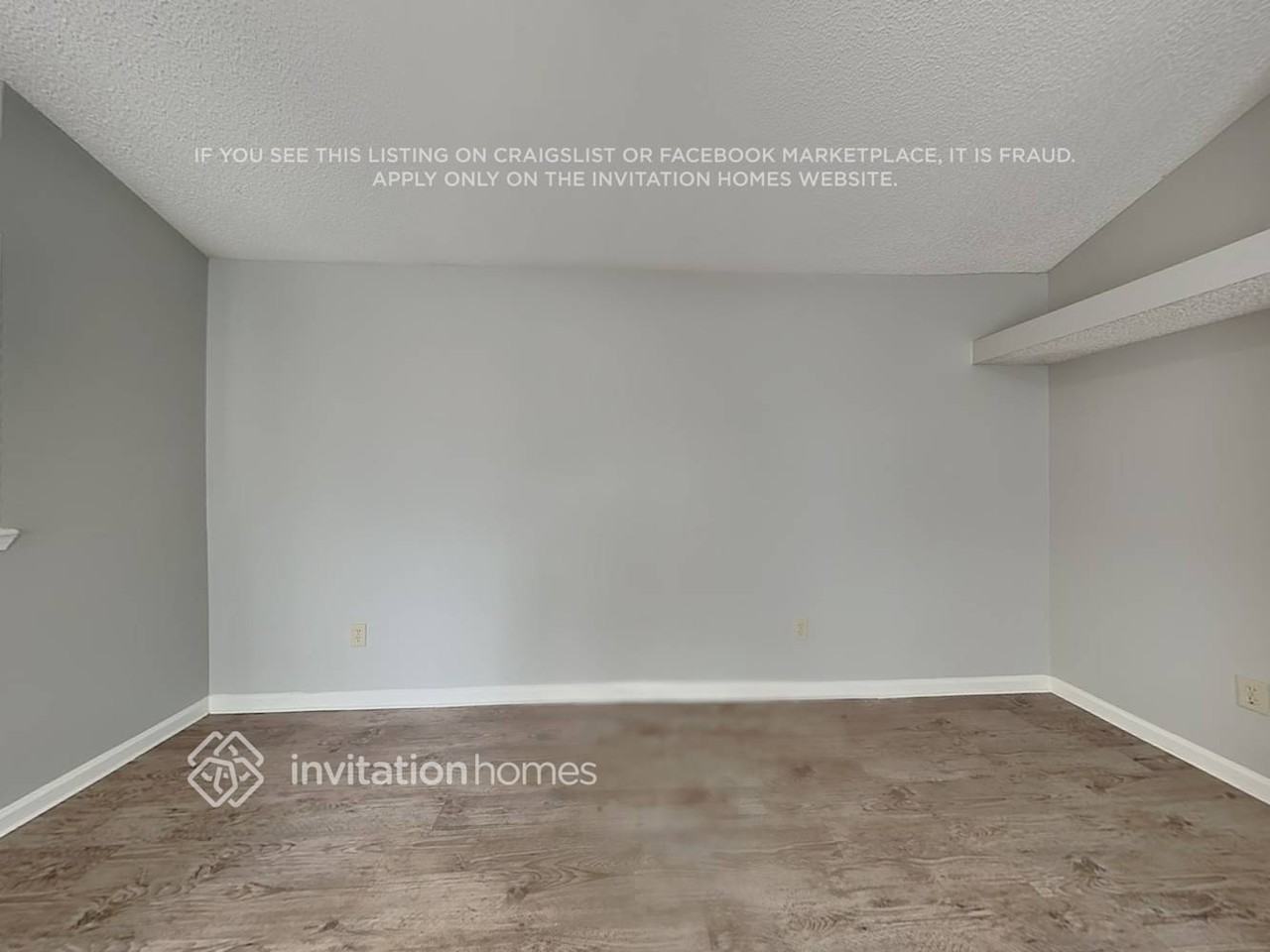11302 Monument Landing Blvd - Photo 5 of 17