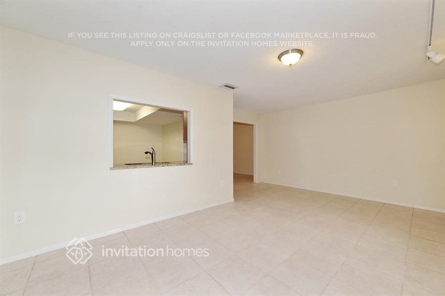 3619 York Dr W - Photo 5 of 20