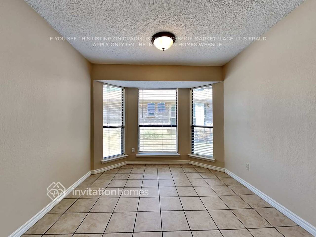 2512 Bayberry Ln - Photo 7 of 16