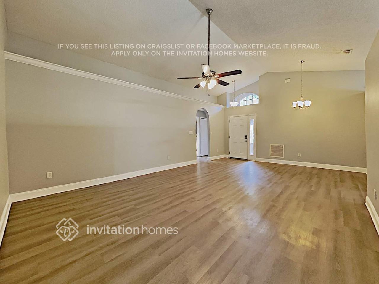 13204 Wild Duck Ct - Photo 3 of 19
