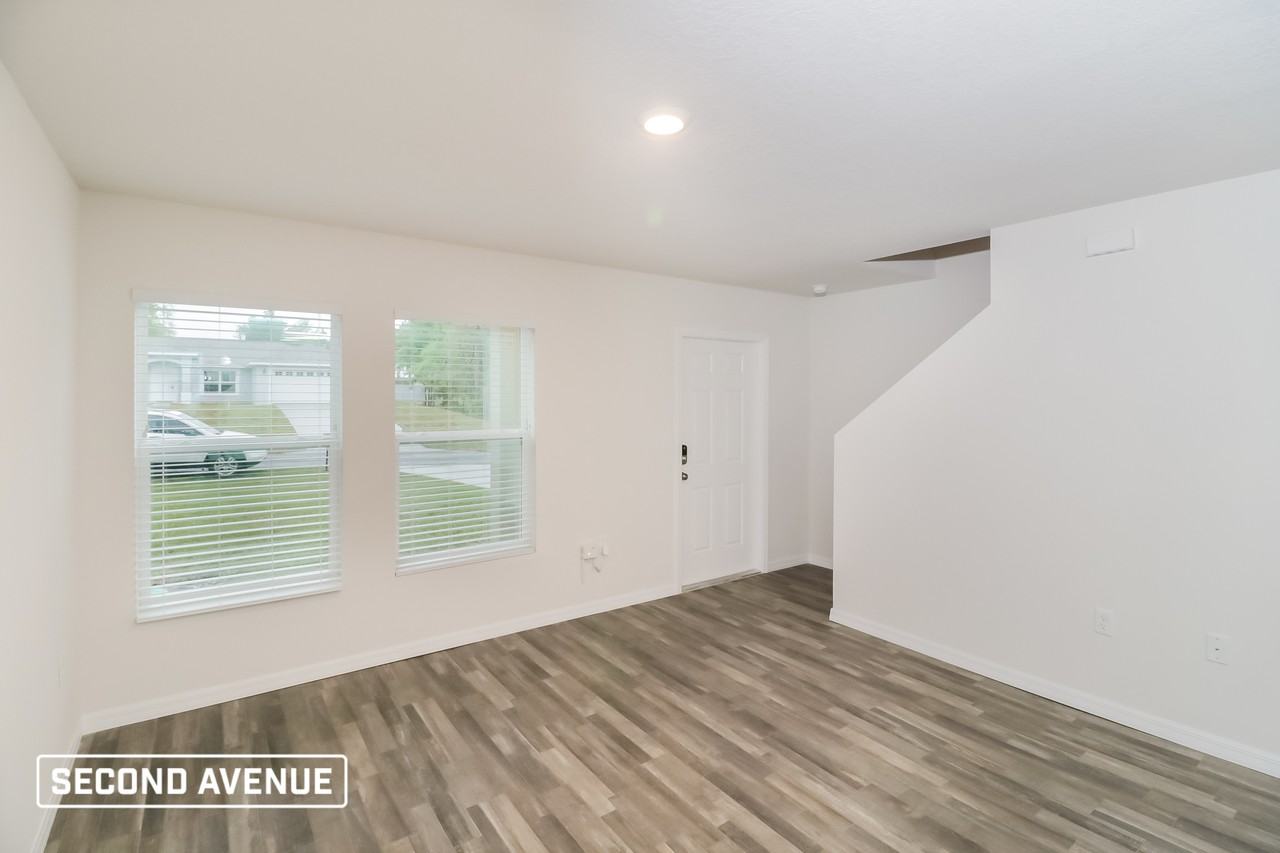 2471 W Vespero St - Photo 6 of 21