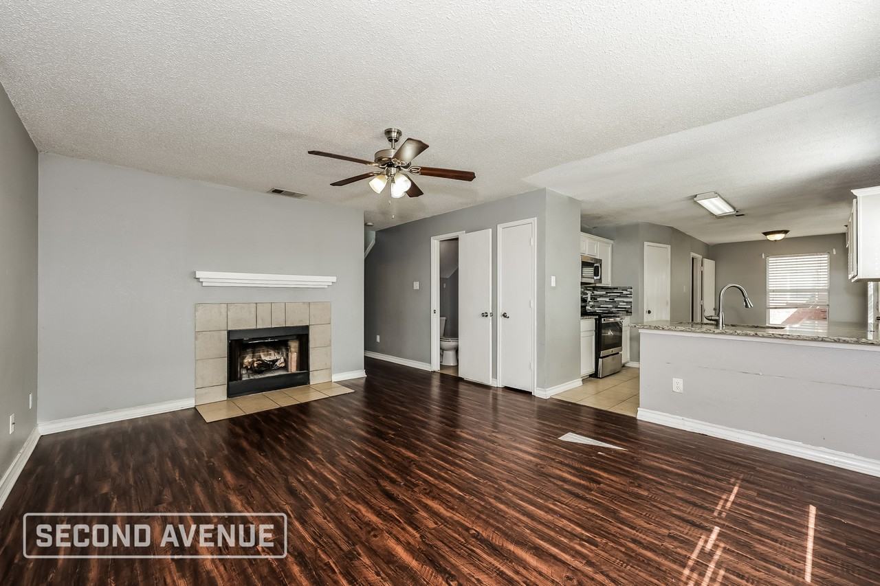 8153 Heritage Place Dr - Photo 4 of 13