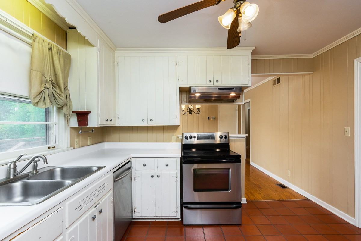 5121 Wilmar Dr #1 - Photo 3 of 8