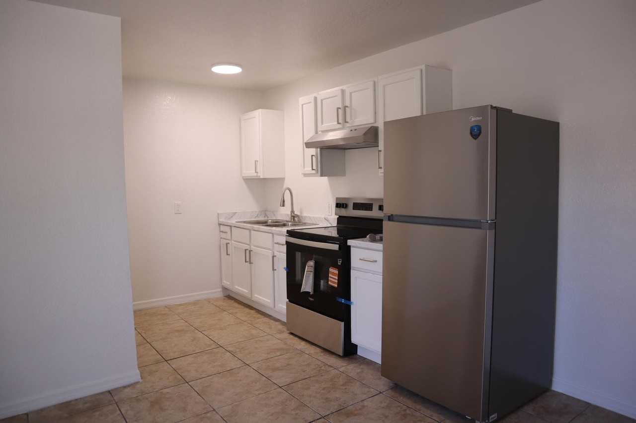 839 Woods Ave #843 - Photo 2 of 6
