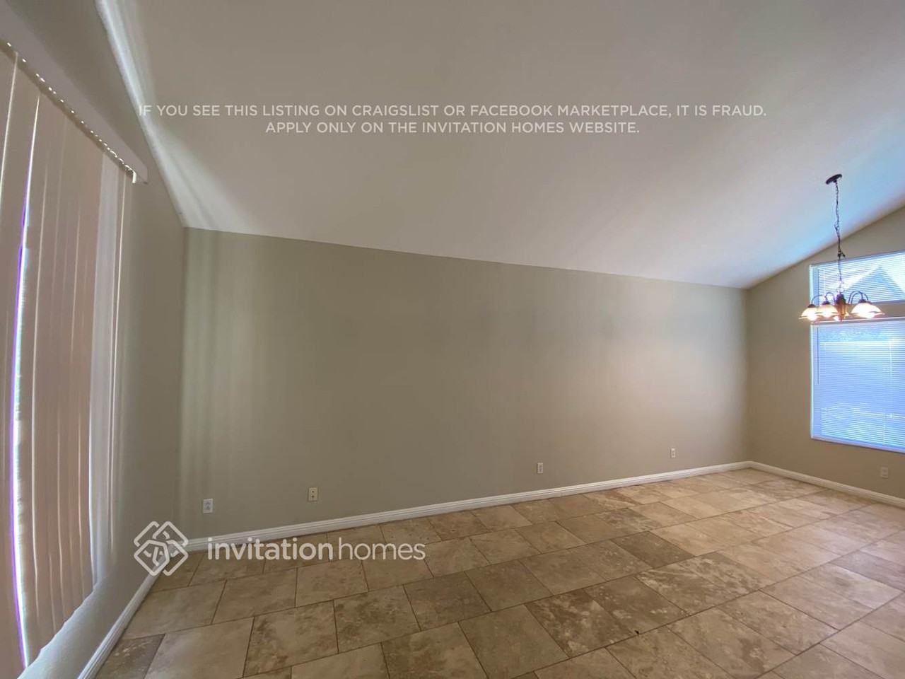 764 W La Pryor Ln - Photo 5 of 23