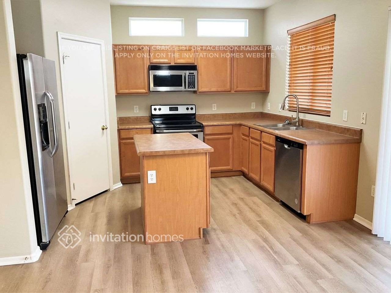 4283 E Baylor Ln - Photo 4 of 10