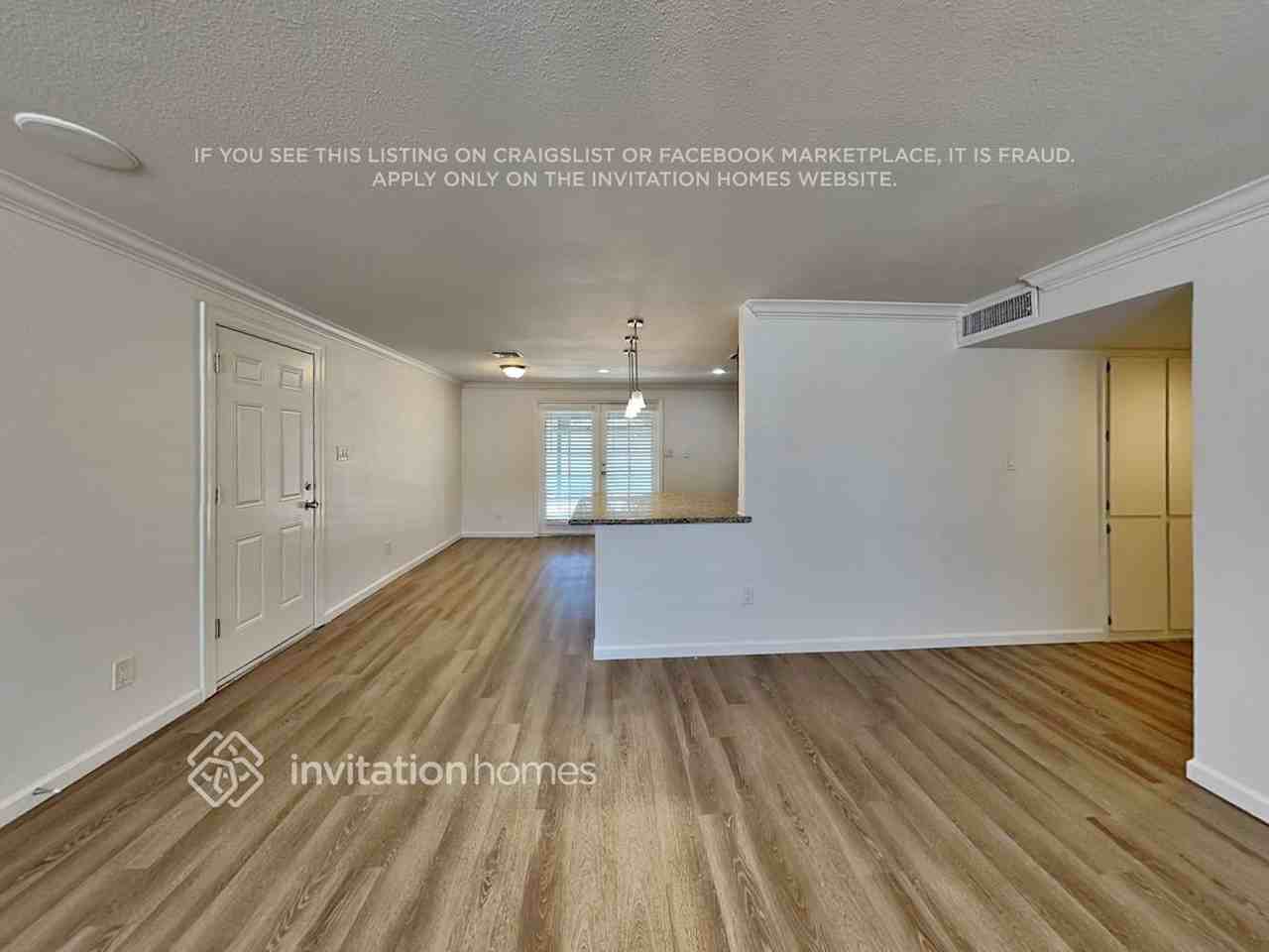 14256 N 37th Way - Photo 4 of 22