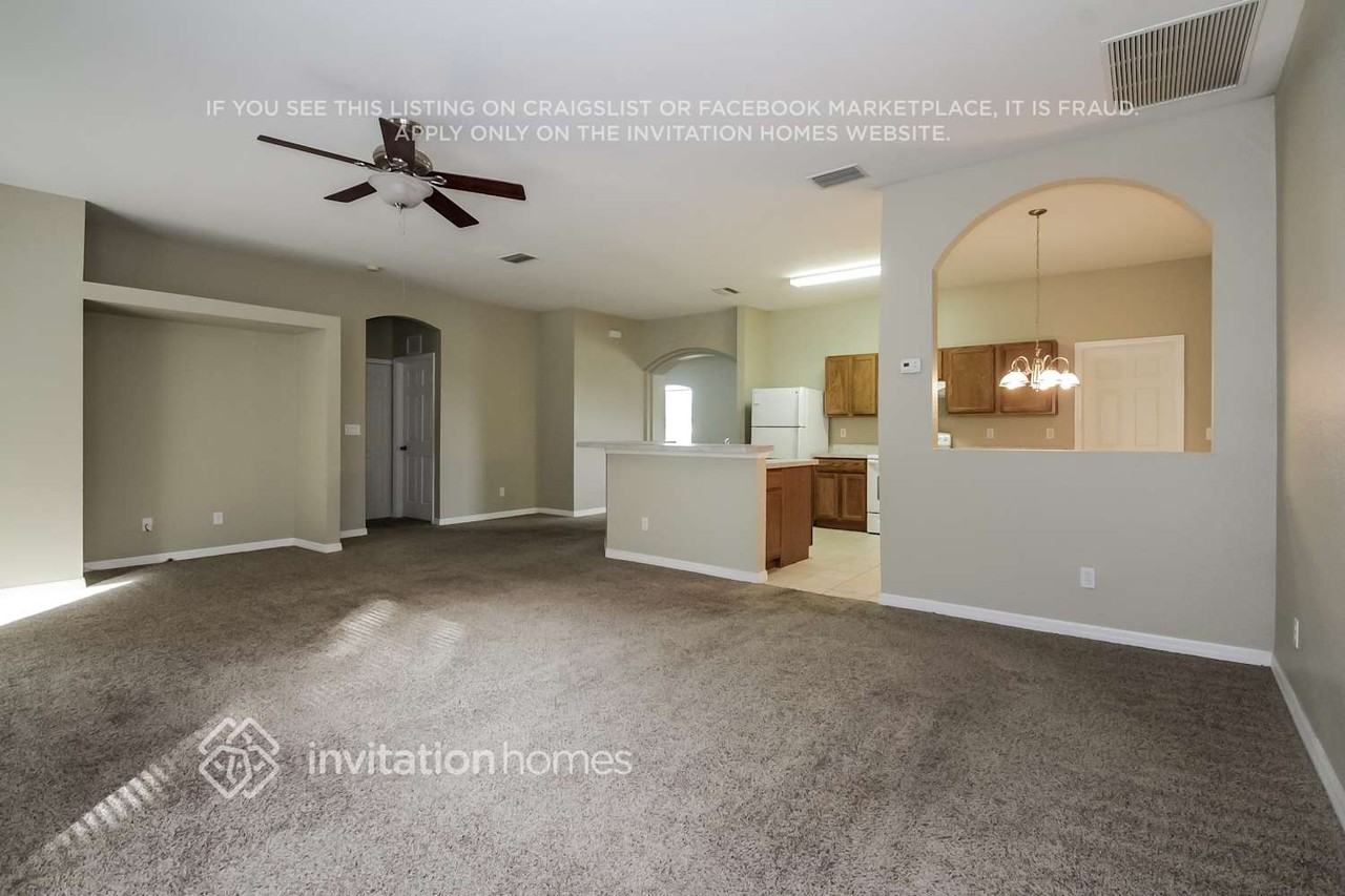 6048 Hornbuckle Blvd - Photo 6 of 22