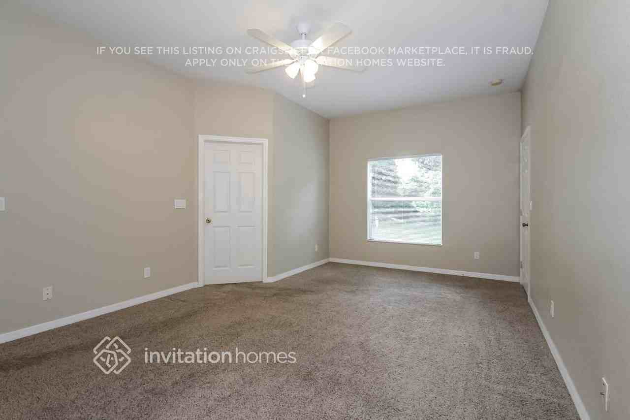 6048 Hornbuckle Blvd - Photo 7 of 15