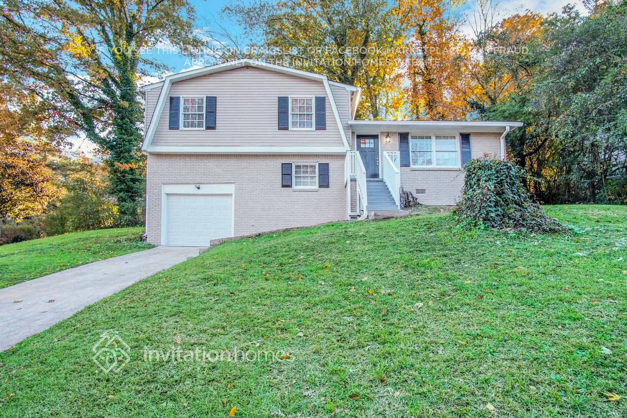 1658 Pine Glen Cir - Photo 2 of 26