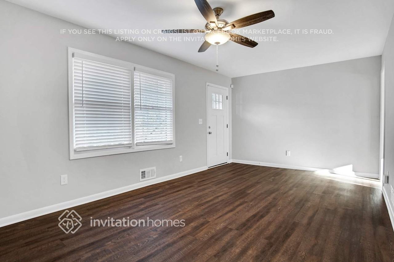 1658 Pine Glen Cir - Photo 7 of 26